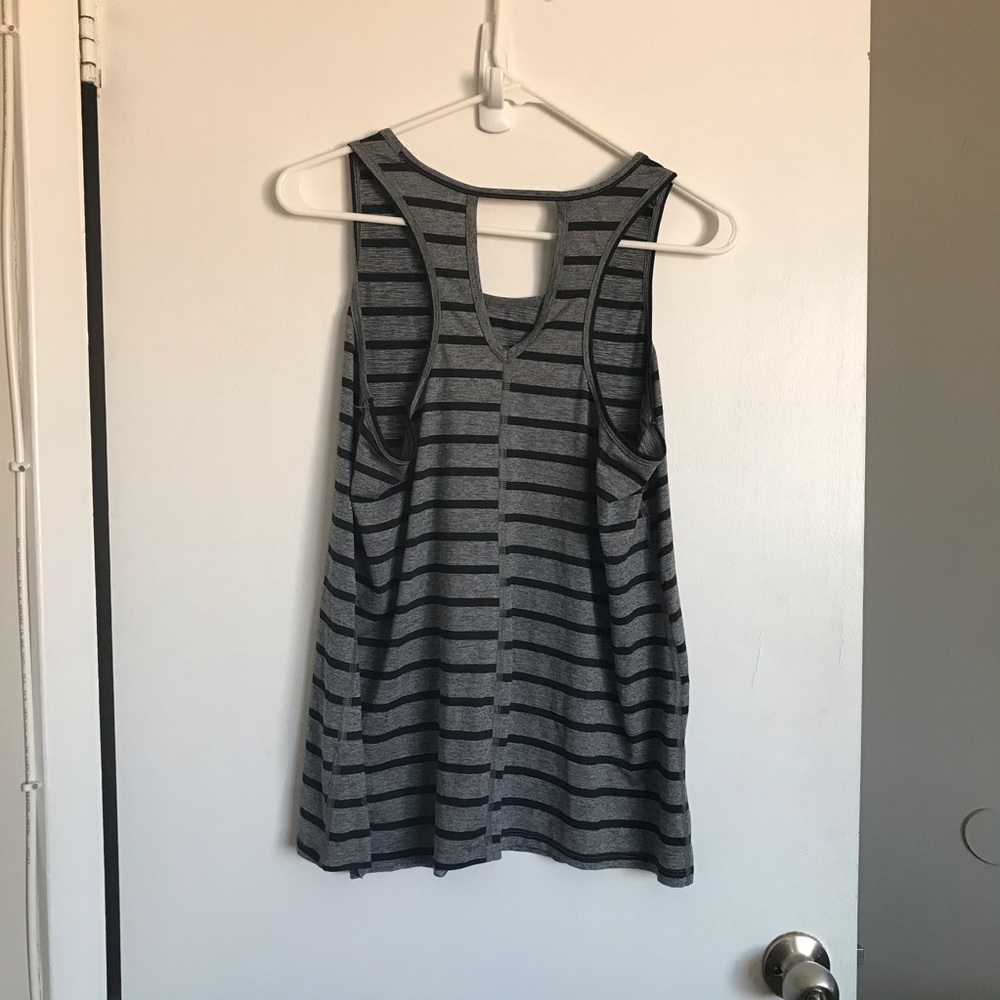 Champion Active Tank Top - Size M - Picture 4 of 11